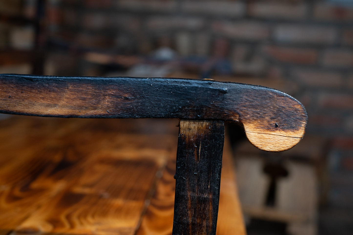 🪑 Rustic Wooden Bench – Burnt Pine Finish